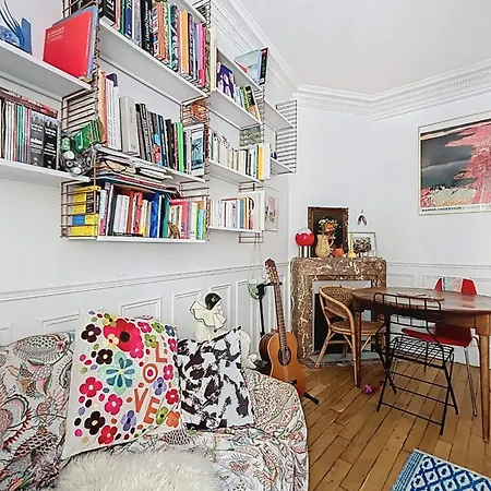 Cosy apartment near Buttes-Chaumont&Mouzaïa