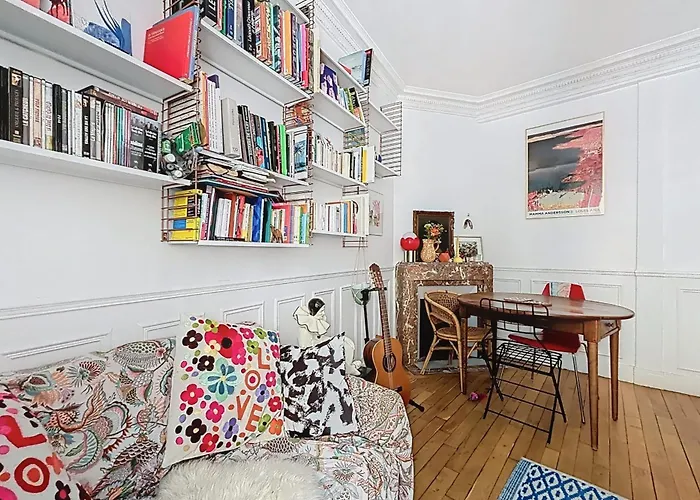 Cosy apartment near Buttes-Chaumont&Mouzaïa
